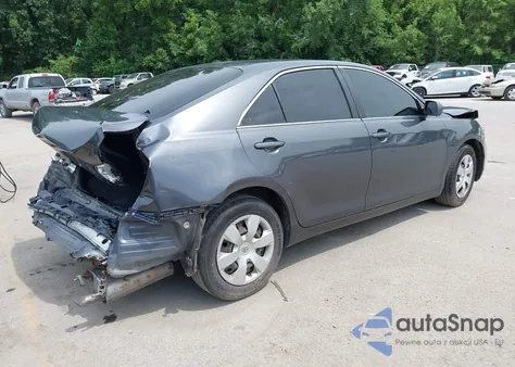 2009 Toyota Camry Le z USA, uszkodzony, nr VIN 4T1BE46K69U841333